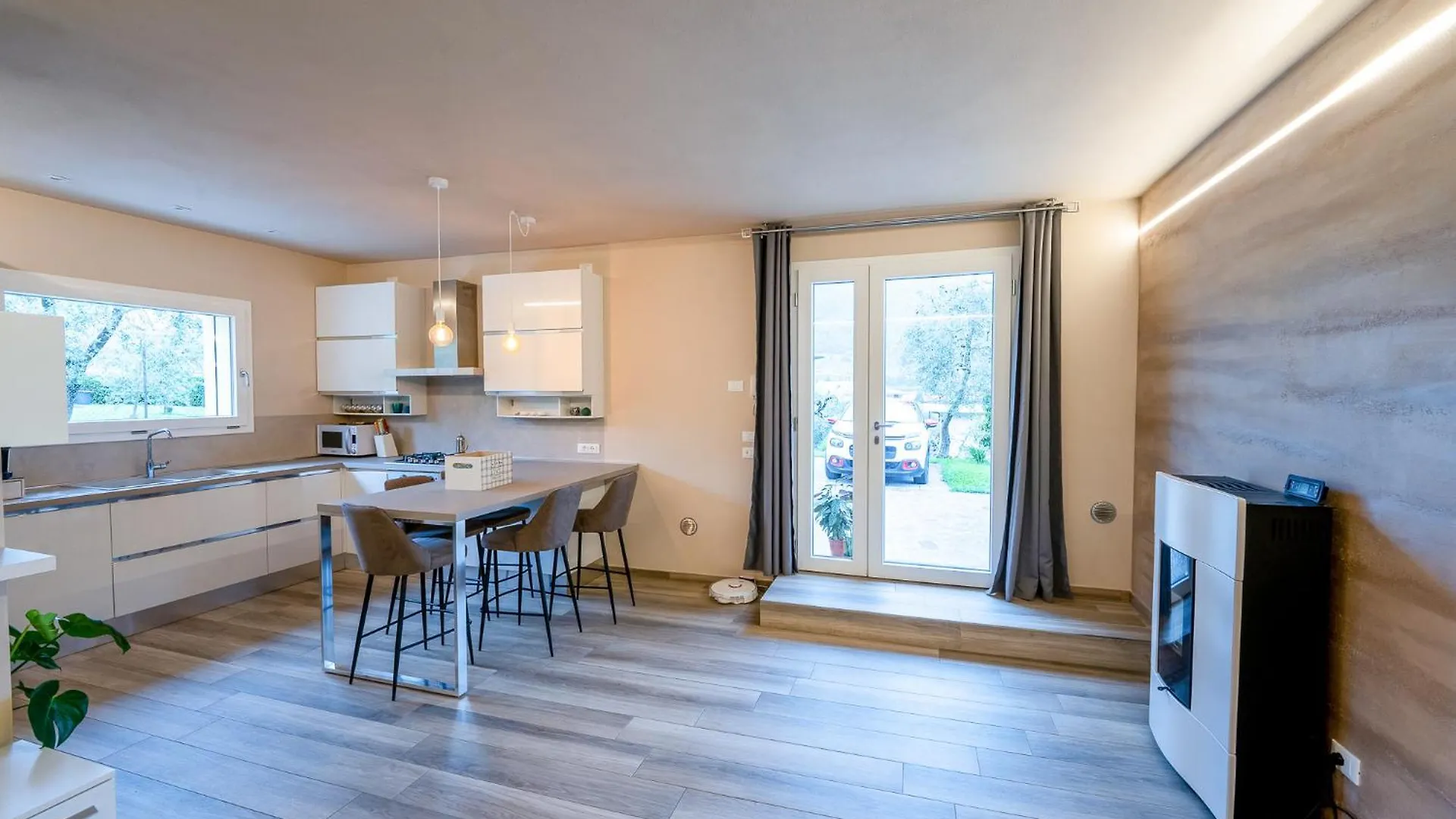 Nuovo Appartamento A Salo Apartment